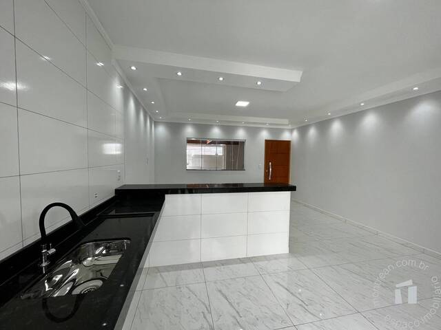 #13 - Casa para Compra em Botucatu - SP - 3