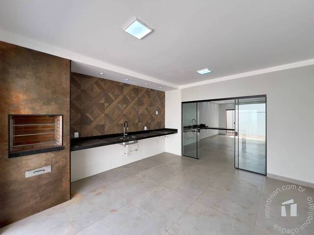 #20 - Casa para Compra em Botucatu - SP - 3