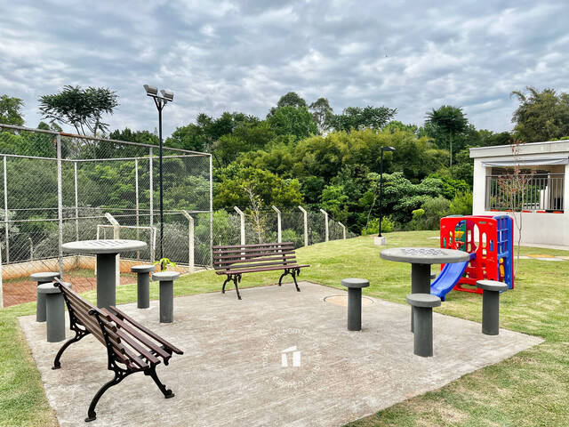 #3 - Apartamento para Compra em Botucatu - SP - 3
