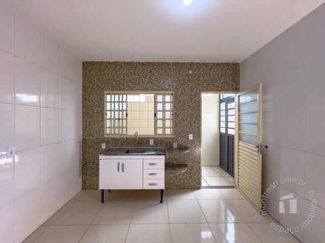 #54 - Casa para Compra em Botucatu - SP - 3