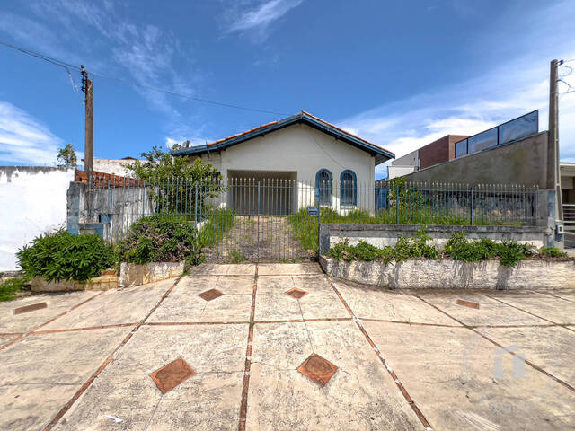 #58 - Casa para Compra em Botucatu - SP - 2