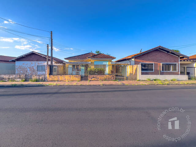 #88 - Casa para Compra em Botucatu - SP - 2