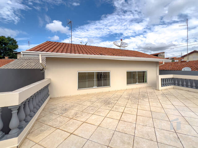 #114 - Casa para Compra em Botucatu - SP - 3