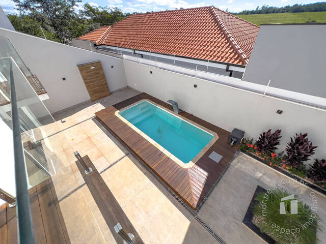 #92 - Casa para Compra em Botucatu - SP - 1