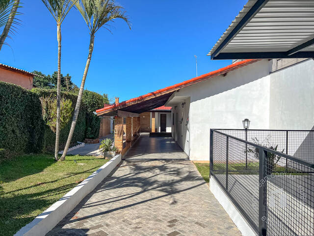 #120 - Casa para Compra em Botucatu - SP - 2