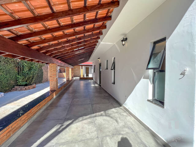 #120 - Casa para Compra em Botucatu - SP - 3