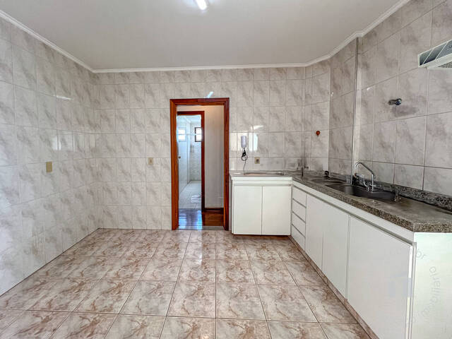 Apartamento para Compra em Botucatu - 5