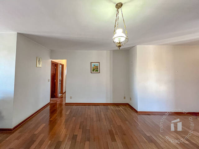 Apartamento para Compra em Botucatu - 4