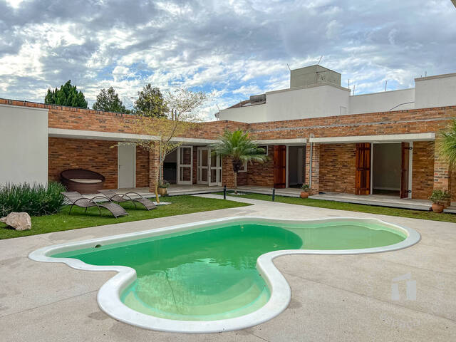 #124 - Casa em condomínio para Compra em Botucatu - SP - 3