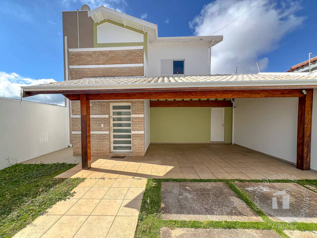 #106 - Sobrado para Compra em Botucatu - SP - 1