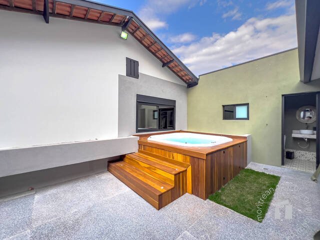 #155 - Casa para Compra em Botucatu - SP - 3