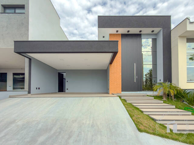 #115 - Casa em condomínio para Compra em Botucatu - SP - 1