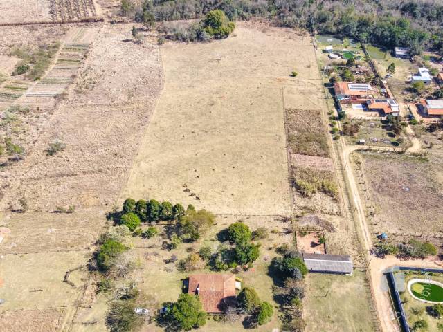 #148 - Chácara para Compra em Botucatu - SP - 2