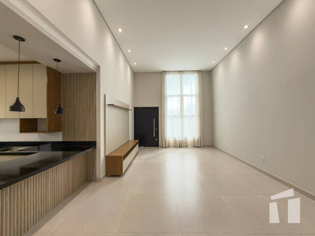 #19 - Casa para Compra em Botucatu - SP