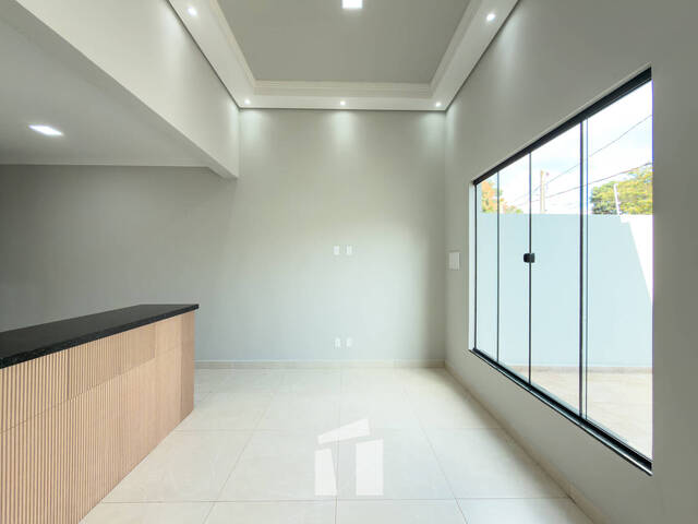 Casa para Compra em Botucatu - 2