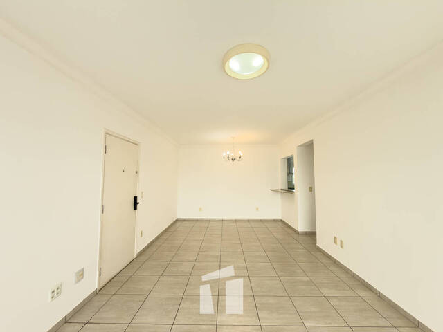 Apartamento para Compra em Botucatu - 4