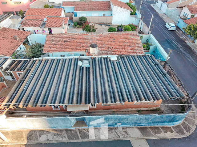 Casa para Compra em Botucatu - 2