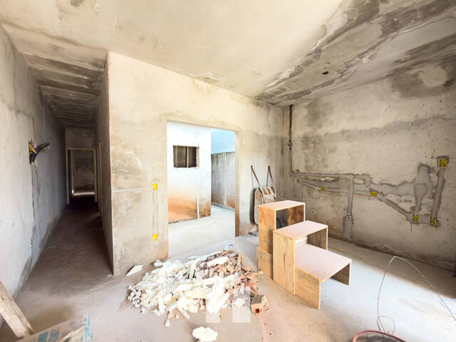 Casa para Compra em Botucatu - 5