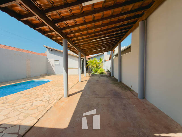 Compra em Altos do Paraíso - Botucatu