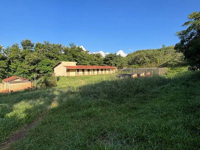 #257 - Casa para Compra em Botucatu - SP - 3